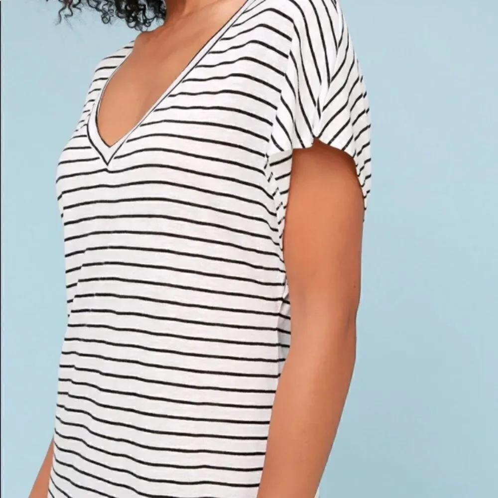 Amuse Society Basic black and White Knotted MIDI Dress